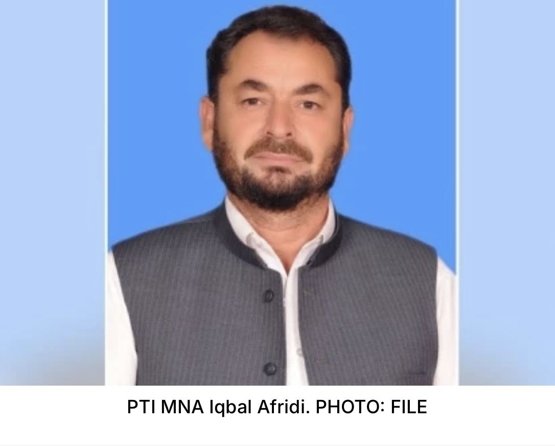 PTI به MNA اقبال افریدی در مورد اتهامات سوء رفتار و تجاوز اخطار نمایشی صادر کرد.