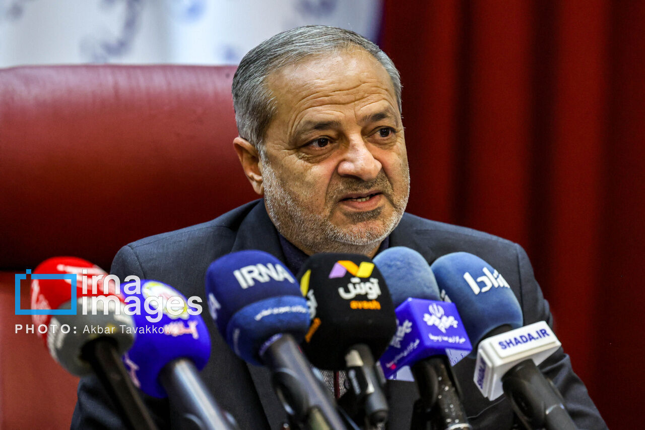 زمان امتحانات نهایی تغییر نمی‌کند/ تبدیل انجمن اولیا و مربیان به سازمان مربیان