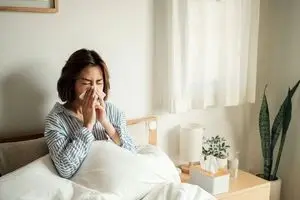 به این دلیل وسط تابستان سرما می‌خوریم | آیا باد کولر باعث سرماخوردگی می‌شود؟