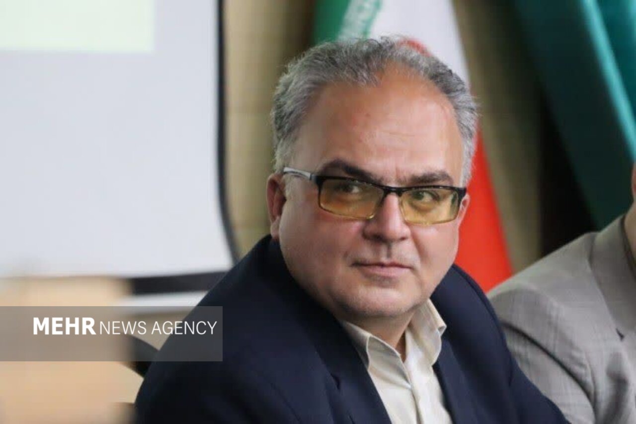 فرماندار سمنان هشدار داد: مشکلات محلات ظرف یک هفته تعیین‌تکلیف شود