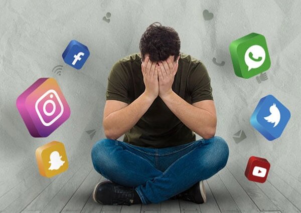 چرا انسان‌ها اخبار و اطلاعات را بدون بررسی باور می‌کنند؟