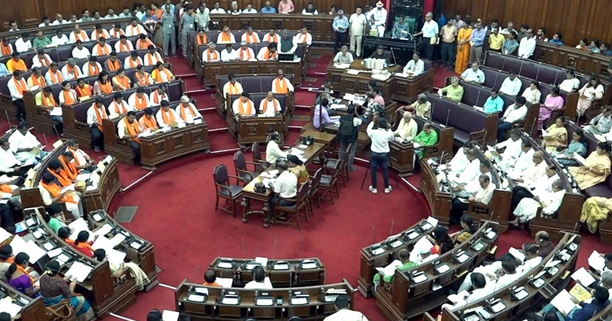 دولت BJP لایحه UCC را در مجمع بنگال ارائه می کند، با چالش TMC دوقلو روبرو می شود