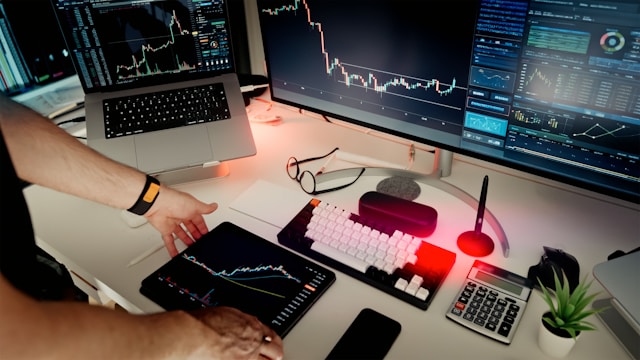 Veeva Systems Inc. (VEEV) Copli را خریداری کرده و Veeva Falcon MLR را راه اندازی می کند