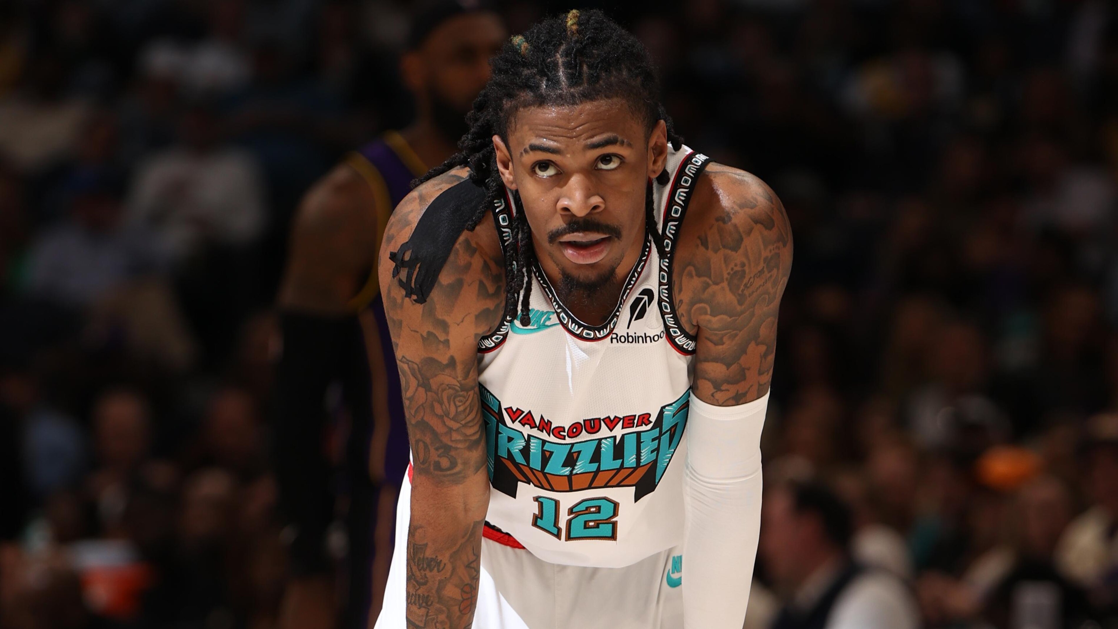 گفته می شود جا مورانت به بلیزرز مبادله شد، بازگشت گریزلیز قبل از آژانس آزاد NBA فاش شد
