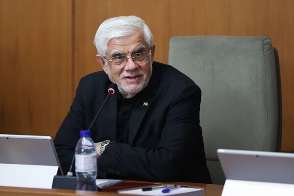 عارف: صعود چادرملوی یزد، گواه وجود استعدادهای خاموش است