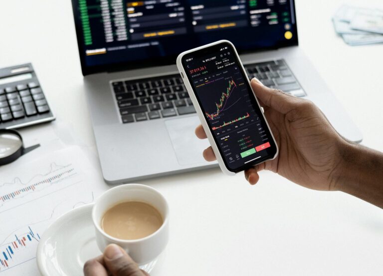Coretura با Accenture (ACN) برای توسعه نرم افزار یکپارچه برای وسایل نقلیه تجاری شریک می شود