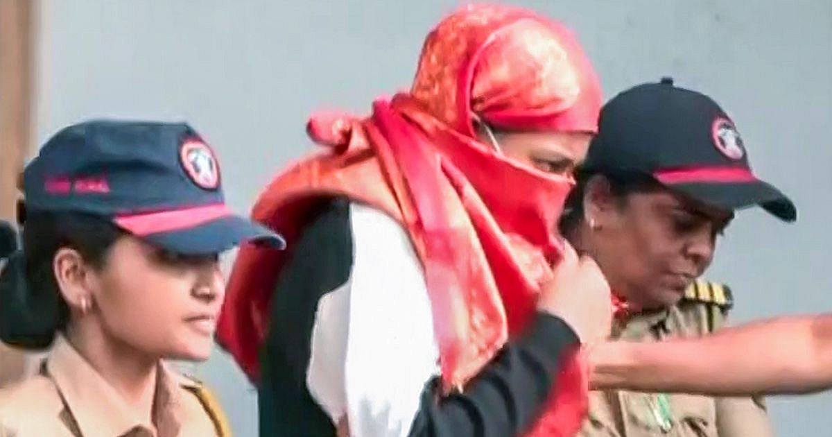 کتان مشکوک شد او رابطه داشته است، خانواده را مورد بازجویی قرار داد: پلیس