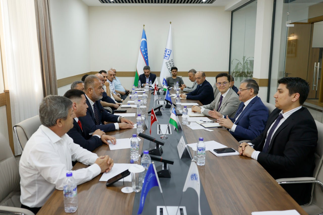 ازبکستان و ترکیه پیش از نشست B2B درباره تقویت تجارت دوجانبه گفتگو کردند