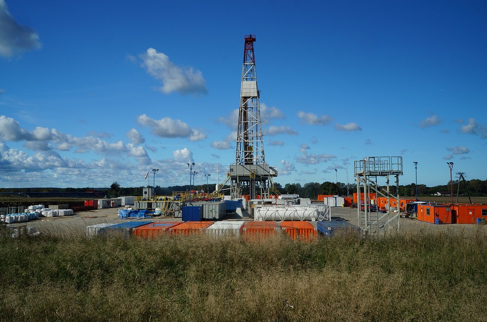 Occidental Petroleum (OXY) در میان محبوب ترین سهام یکپارچه نفت و گاز توسط صندوق های تامینی است.