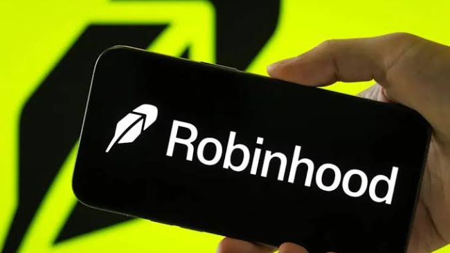 تحلیلگر پیش‌بینی می‌کند که سهام Robinhood (HOOD) در میان فعالیت‌های قوی ژوئن به 121 دلار برسد