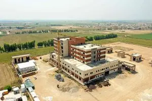 از کلنگ‌زنی تا انتظار؛ ۱۵ سال بلاتکلیفی بیمارستان شهدای شوش