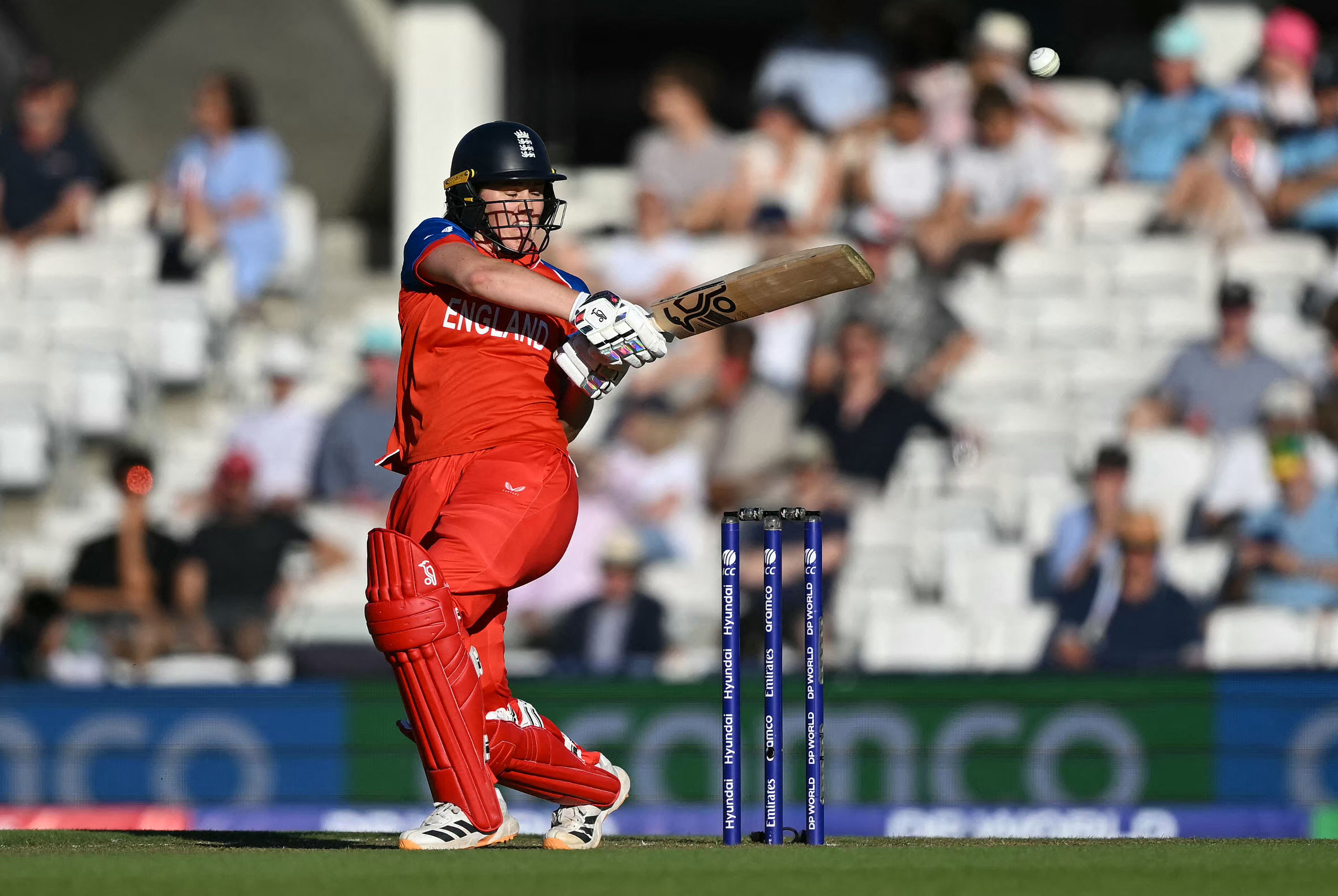 Sciver-Brunt و Knight انگلیس را به فینال جام جهانی T20 زنان 2026 فرستادند