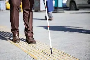 دستورالعمل افراد کمبینا در مراسم تشییع و وداع + اینفوگرافیک