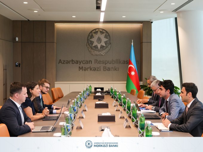 بانک مرکزی آذربایجان و بانک جهانی مذاکرات برنامه FINGROW را پیش می برند