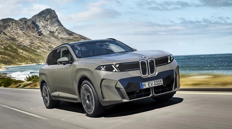 ۷۰۰ کیلومتر با یک شارژ | BMW از جاهطلبانهترین شاسیبلند برقی خود رونمایی کرد + تصاویر