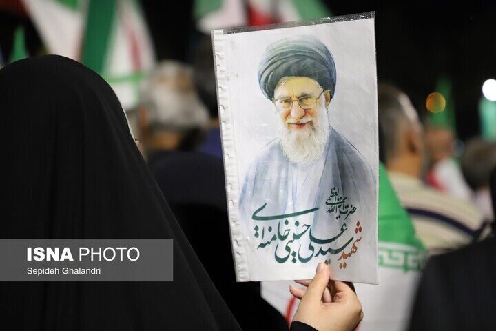 عکس/راز آیهای که بر جایگاه پیکر رهبر شهید انقلاب نقش بسته چیست؟