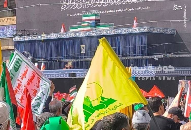 عکس/ پرچمهای حزب الله و انصارالله در میان جمعیت