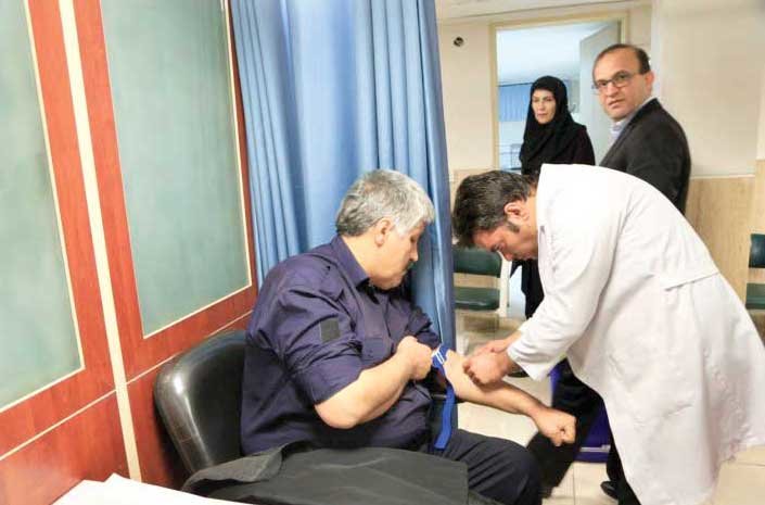 استقرار پایگاه اورژانس در فروشگاه شهروند بیهقی