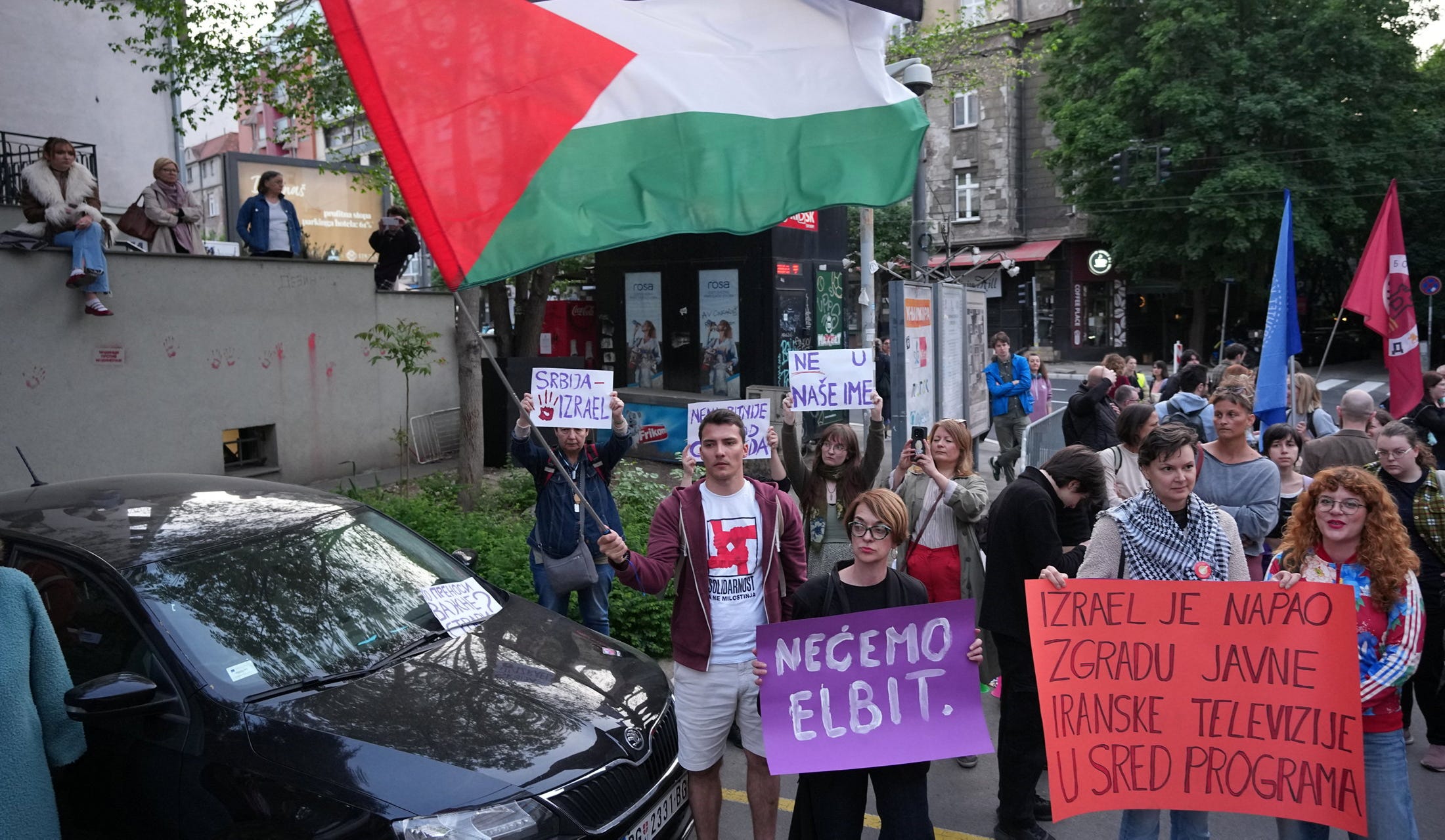 "جنگ به عنوان یک امر اجتناب ناپذیر تلقی می شود": جنبش کوچک طرفدار فلسطین صربستان در حال به چالش کشیدن آغوش فزاینده اسرائیل است