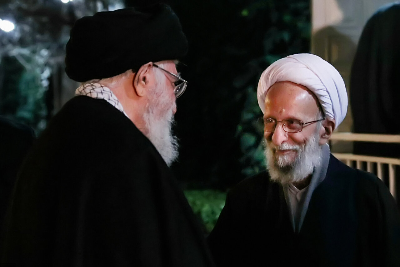 بزرگترین نعمت پس از امام از نگاه آیتالله مصباح یزدی