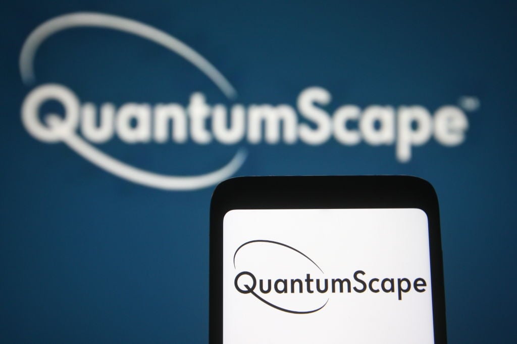 چرا سهام QuantumScape تقریباً 30 درصد در نیمه اول سال 2026 کاهش یافت؟