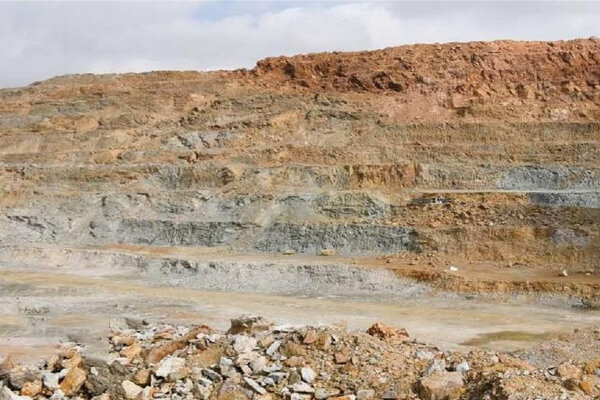 ساماندهی نخالههای آزادراهی و کنترل فعالیت معادن بلده دنبال میشود