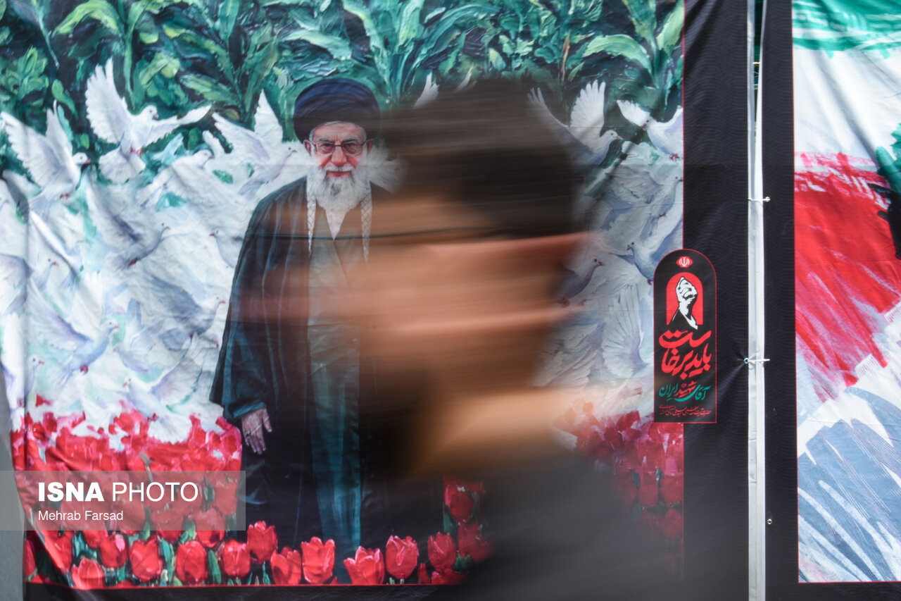 تبیین فلسفه حکومت اسلامی و جایگاه مردم در عصر غیبت بر پایه اندیشههای رهبر شهید