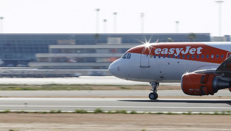 پس از حمایت 7.3 میلیارد دلاری شرکت هواپیمایی Castlelake، سهام EasyJet 10 درصد افزایش یافت