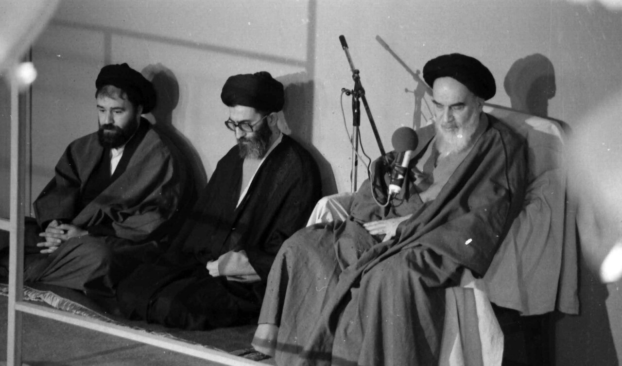 یک نفر مثل آقای خامنهای پیدا نمیکنید...+ ویدئو