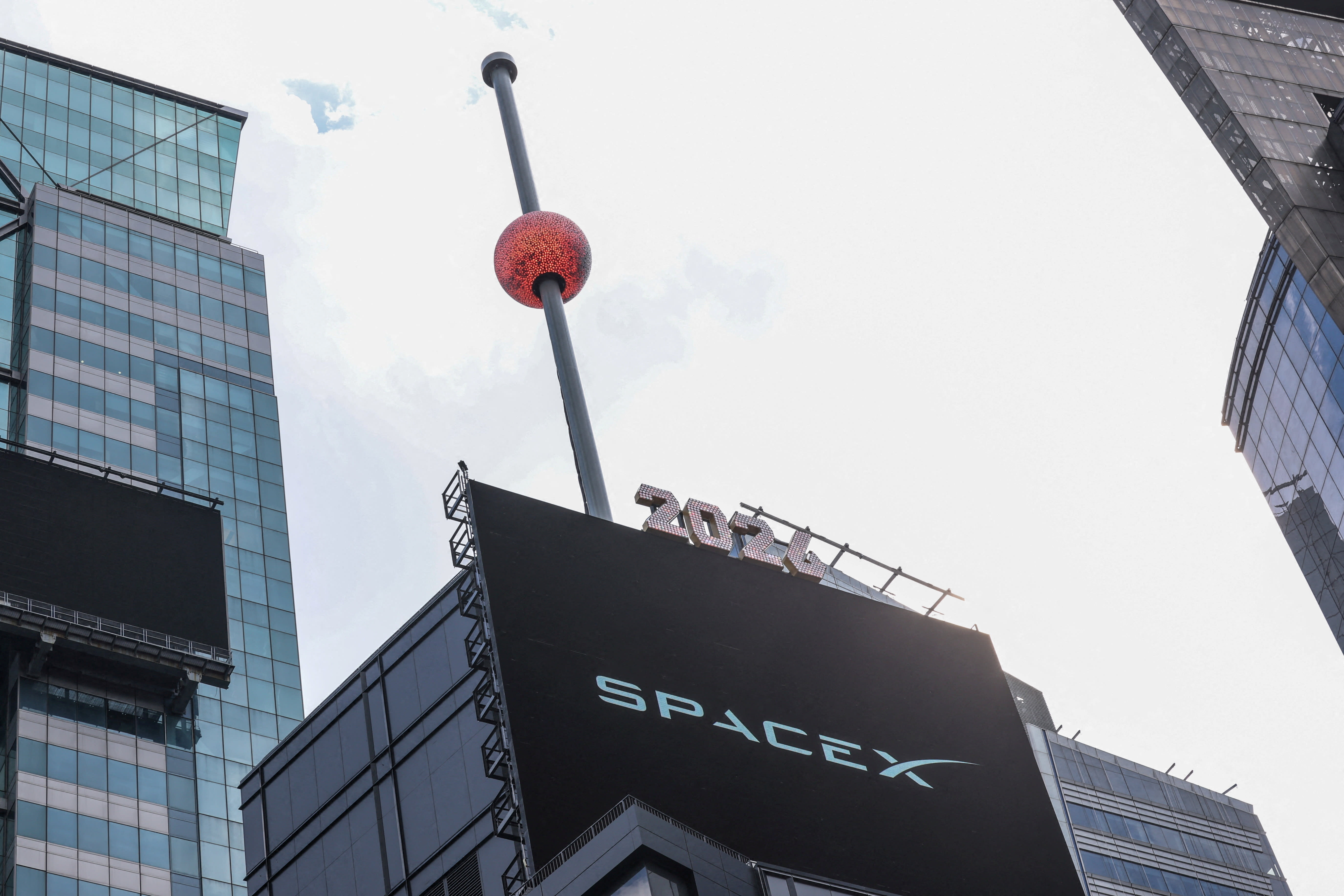 SpaceX در حال ورود به Nasdaq 100 است - این چیزی است که می تواند برای سهام معنی داشته باشد: نمودار روز