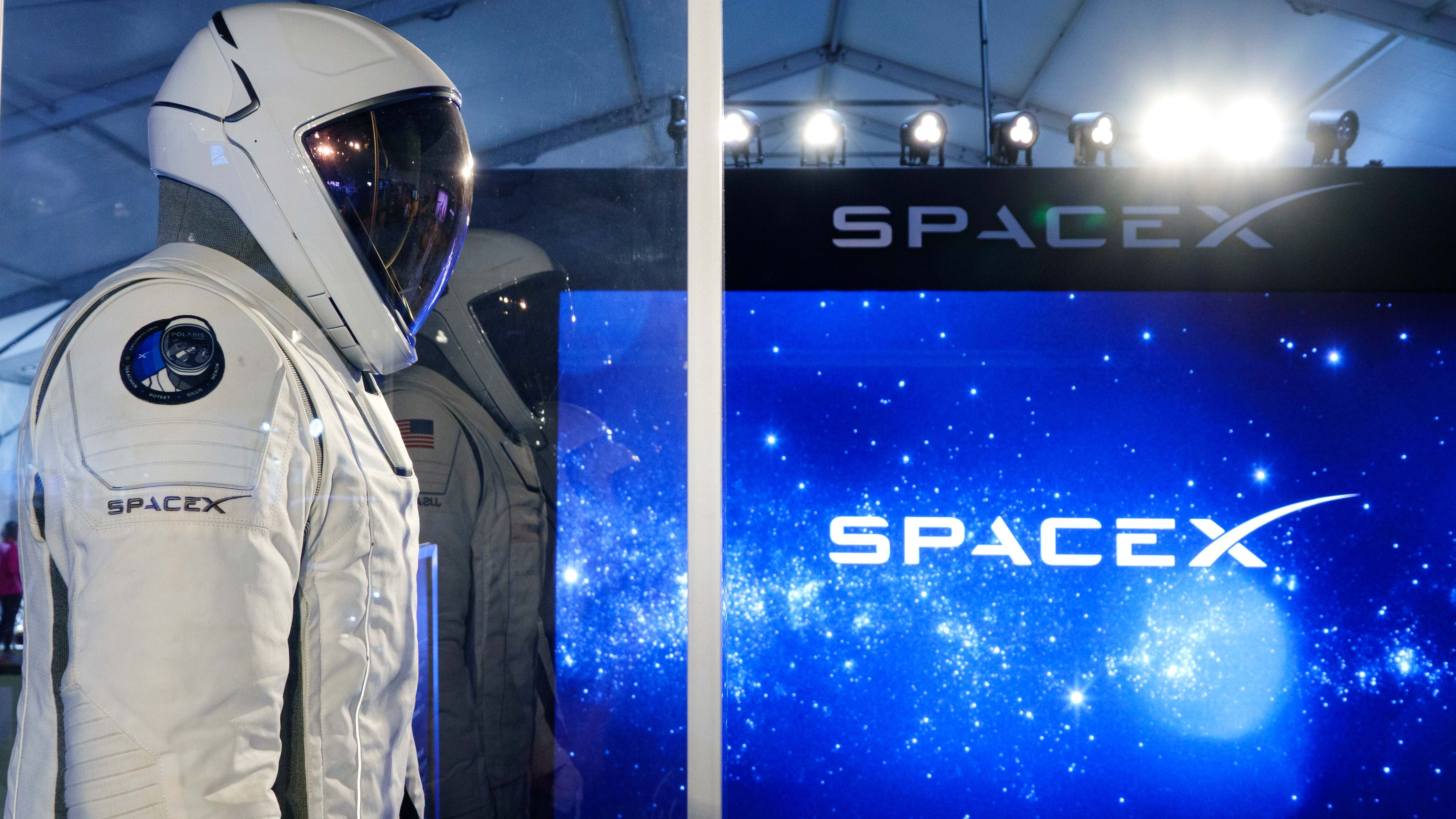 SpaceX با ورود شرکت به Nasdaq 100 هدف قیمت 300 دلاری را در خیابان MS به دست آورد.