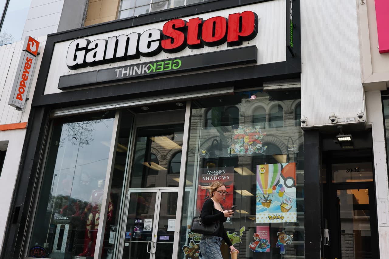 سرمایه گذاران GameStop راه را برای تلاشی تازه برای خرید eBay باز می کنند