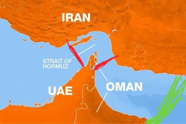 کشتیرانی در تنگه هرمز کاملاً متوقف شد
