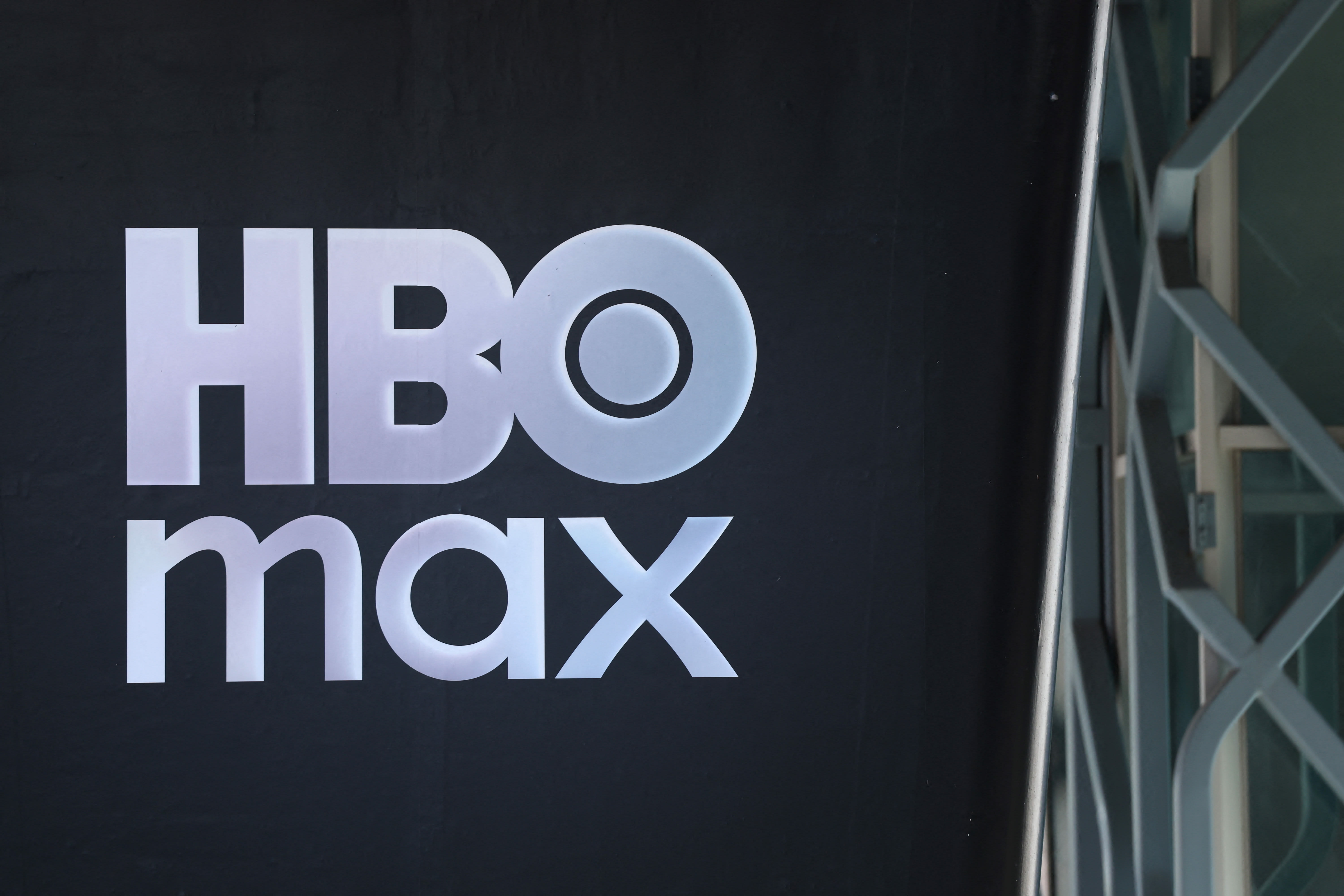 این هفته چه چیزی را تماشا کنیم: کمدی جدید لری دیوید HBO، گوسفند سخنگو و کیم نواک
