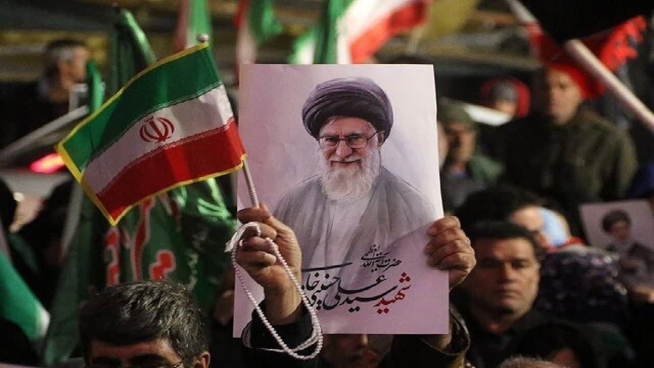 آزادشهر میزبان اجتماع شبانه حامیان مقاومت شد