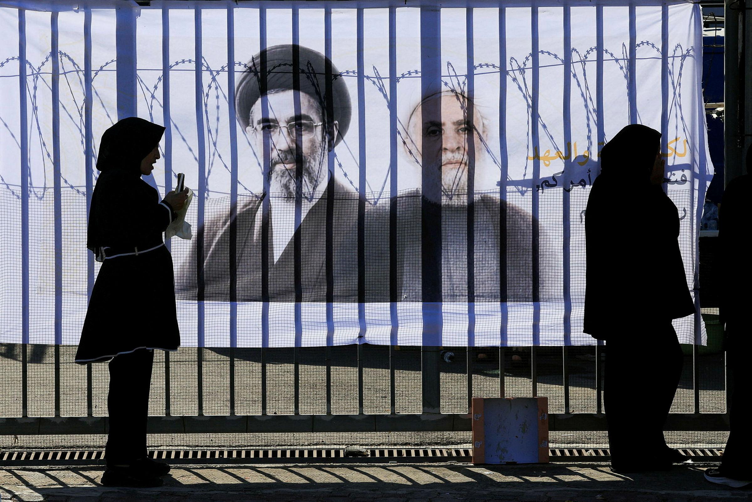 رهبر ایران میگوید انتقام پدر مقتول قطعاً باید انجام شود