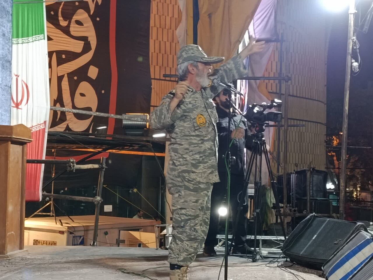دشمن از مواجهه با ملت مقاومت میهراسد