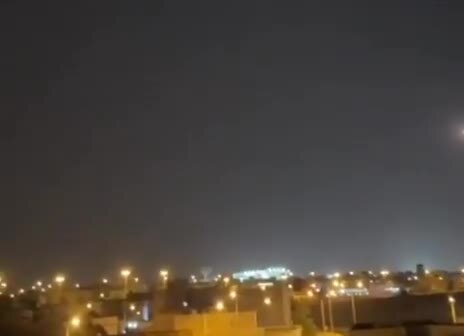لحظه شلیک موشکهای آمریکایی هیمارس از خاک این کشور به ایران