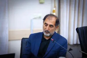 مکتب امام شهید و شاخصههای آن