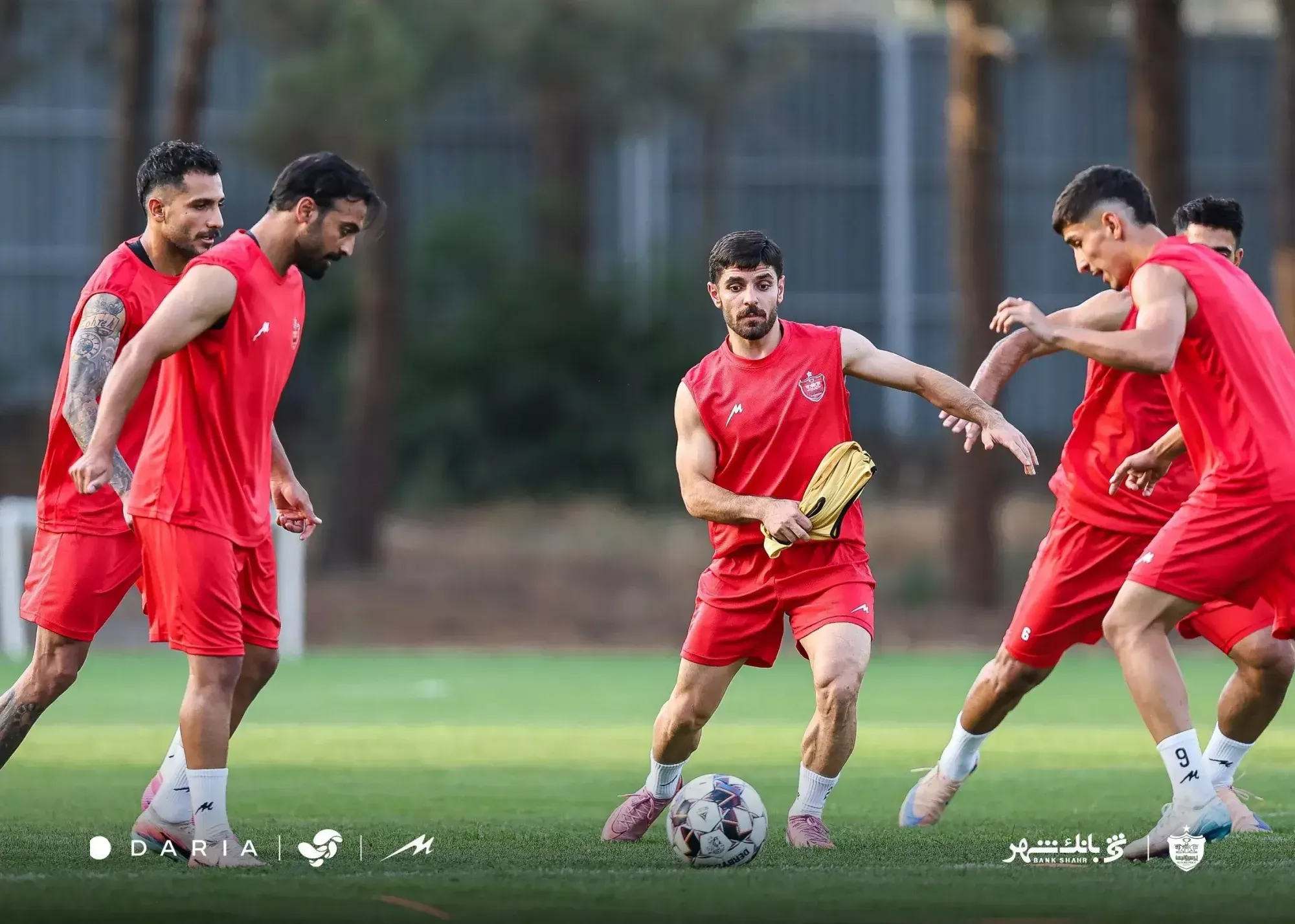 عمری و تیکدری گل زدند؛/ پرسپولیس 3 - رزکان 0: اولین برد سرمربی جدید!