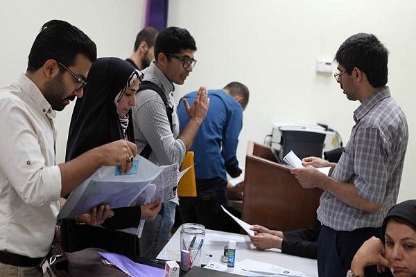 تأخیر در پرداخت وامهای دانشجویی به دلیل مشکلات بانکی