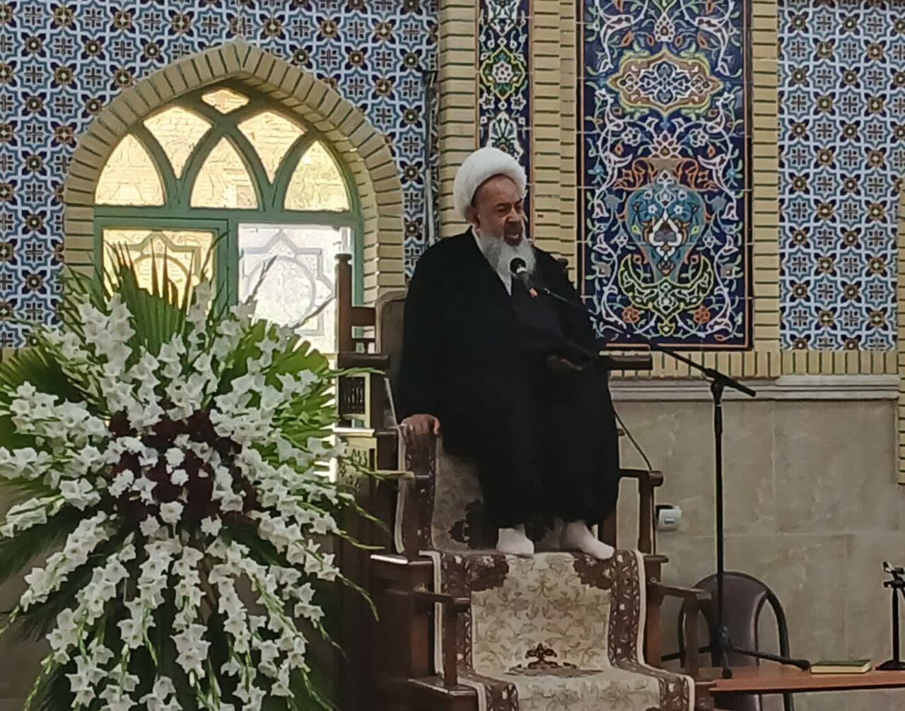 امام جمعه موقت کرمانشاه: شهادت رهبر انقلاب نابودی استکبار را نزدیک‌تر کرده است