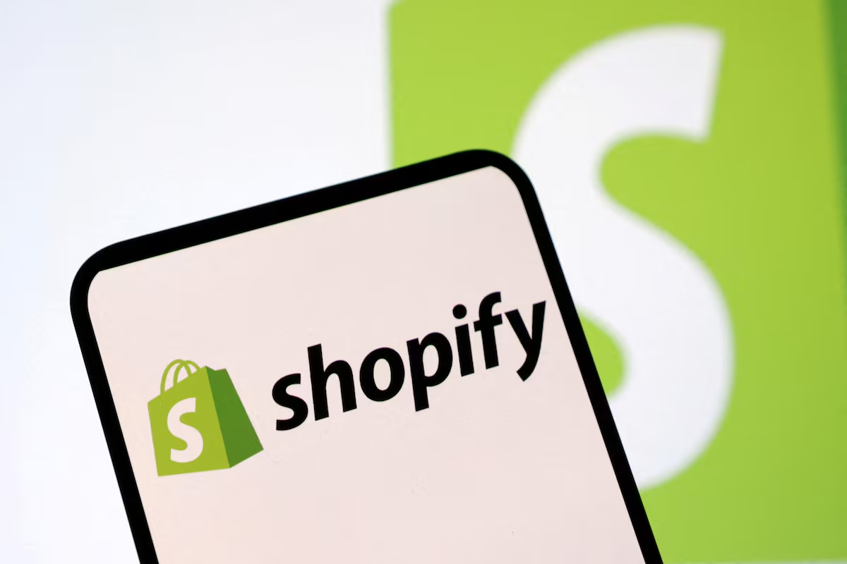 Shopify از بازرگانان میخواهد تا 8 ژوئیه همه محصولات Vape را حذف کنند، کانالهای فروش آنلاین را تغییر شکل دهند.