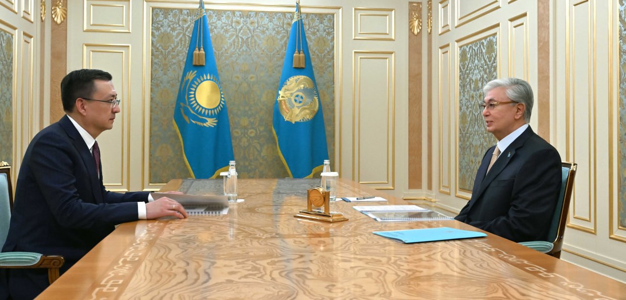 رئیس جمهور قزاقستان پیشرفت سازمانی شورای خلق را بررسی می کند