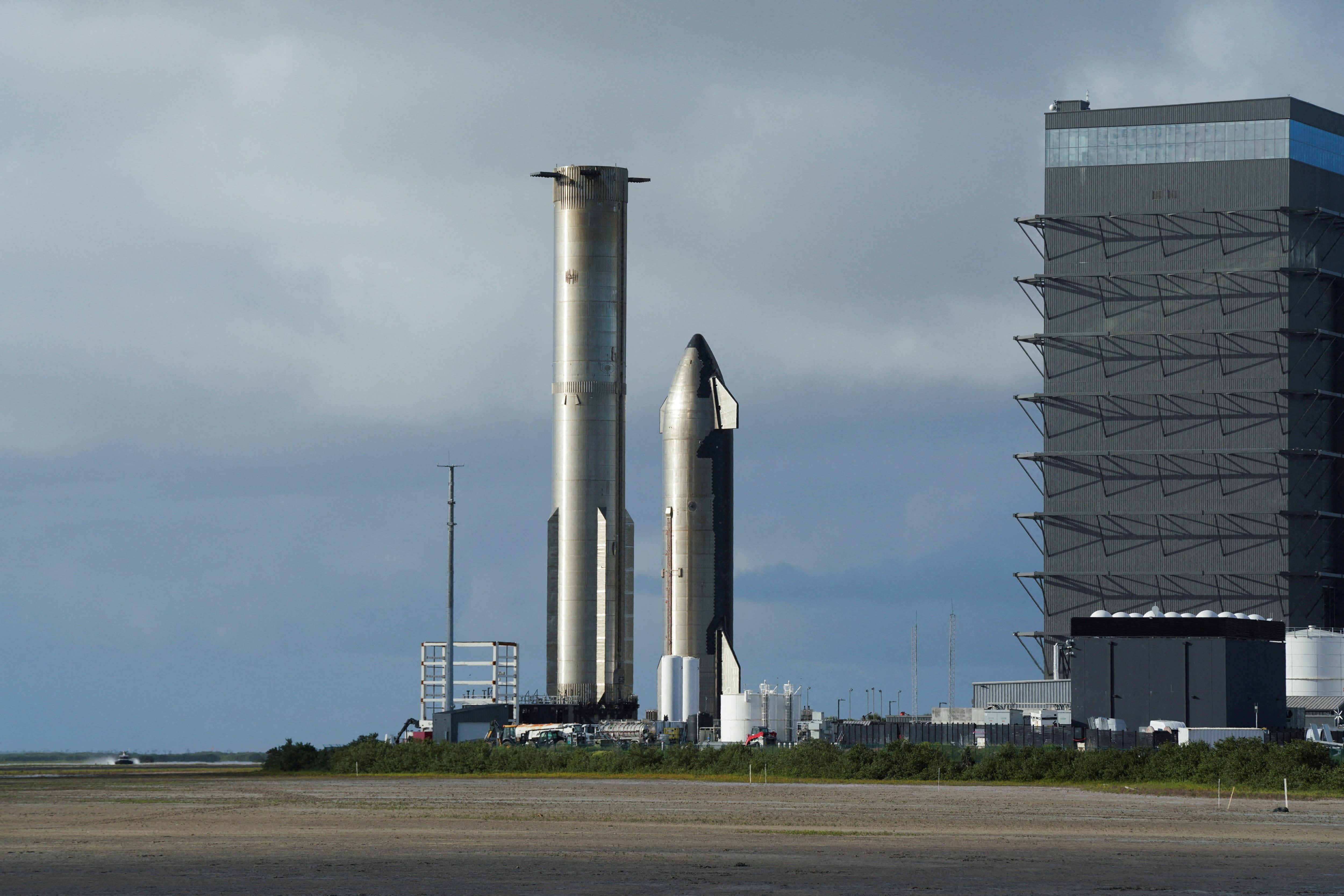 همانطور که SpaceX برای پرتاب بزرگ Starship آماده میشود، Evercore با رتبهبندی Outperform شروع به کار میکند