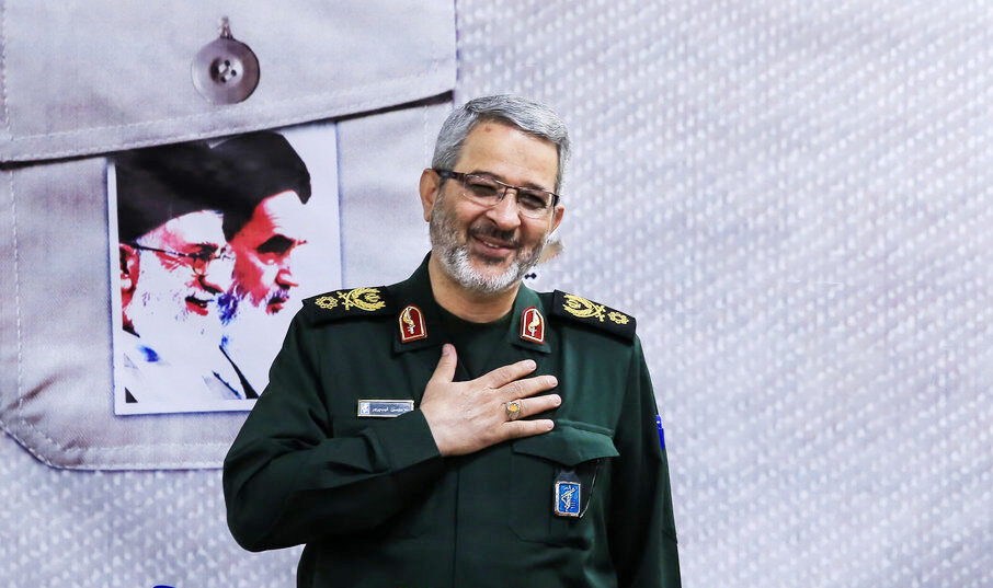 «شهید غیبپرور»؛ فرماندهای که ولایتمداری را زندگی کرد