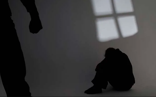 مرد برلینی متهم به مواد مخدر و تجاوز به 14 زن که در برنامه های قرار ملاقات ملاقات کرده بودند