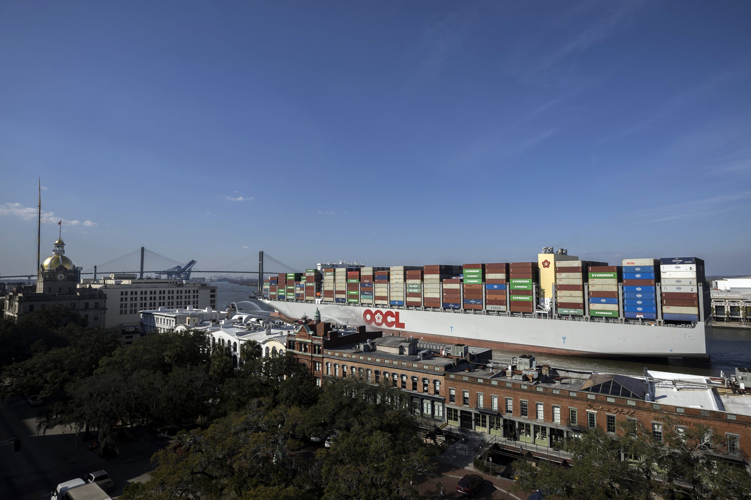 چرخش OOCL در نتایج قوی ترانس پاسیفیک