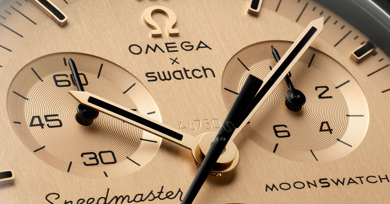 Swatch's New Gold MoonSwatch مشکل راه اندازی کابوس سلطنتی پاپ را حل می کند