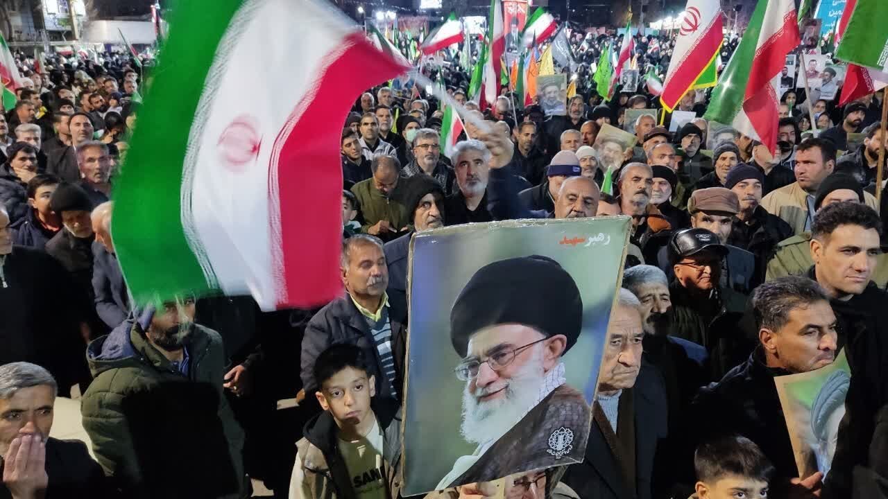 تجلیل از پیرغلامان حسینی در اجتماع شبانه گرگان